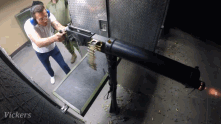 这老外要在靶场射到爆